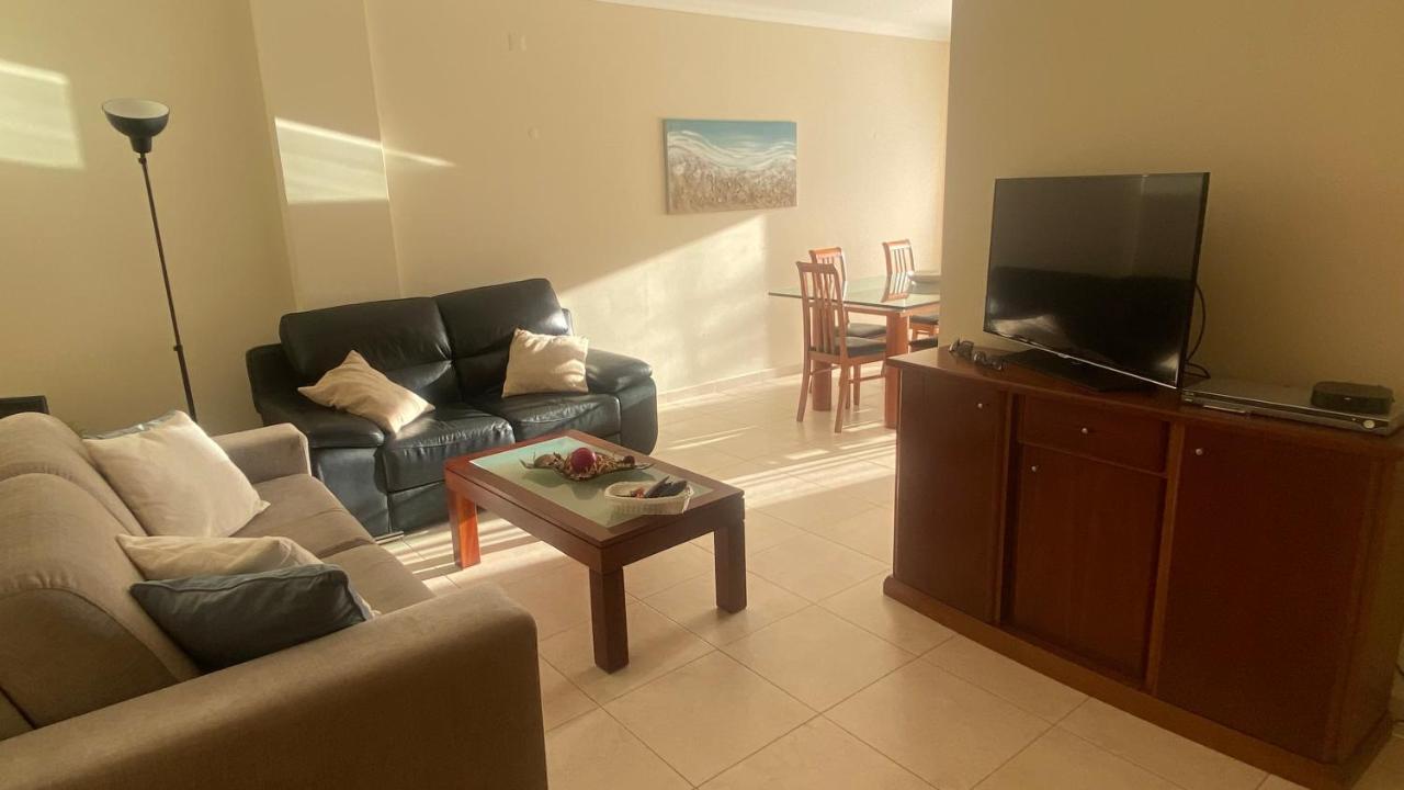Charmant Appartement A 1Km De La Plage, Avec Piscine A อัลบูเฟรา ภายนอก รูปภาพ