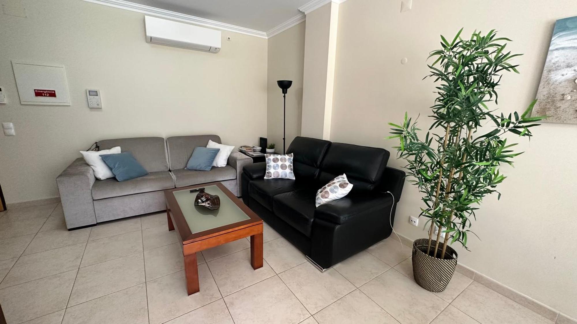 Charmant Appartement A 1Km De La Plage, Avec Piscine A อัลบูเฟรา ภายนอก รูปภาพ